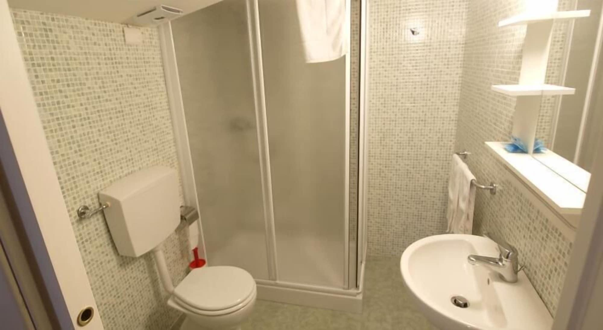 Guest house Memole 3*